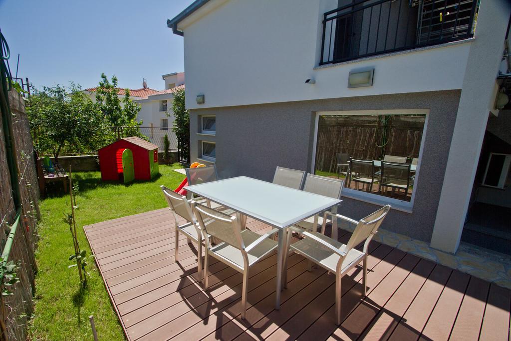 Villa Gg Podstrana Exteriér fotografie